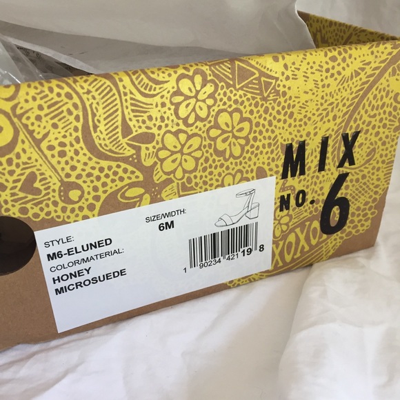 Mix No. 6 Golden Yellow Block Heel Sandal Size 6 - Picture 5 of 6